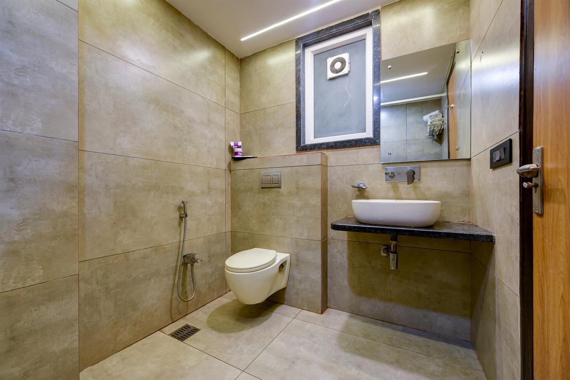 Hotel Sohana Palace Near New Delhi Railway Station And Connaught Place Extérieur photo