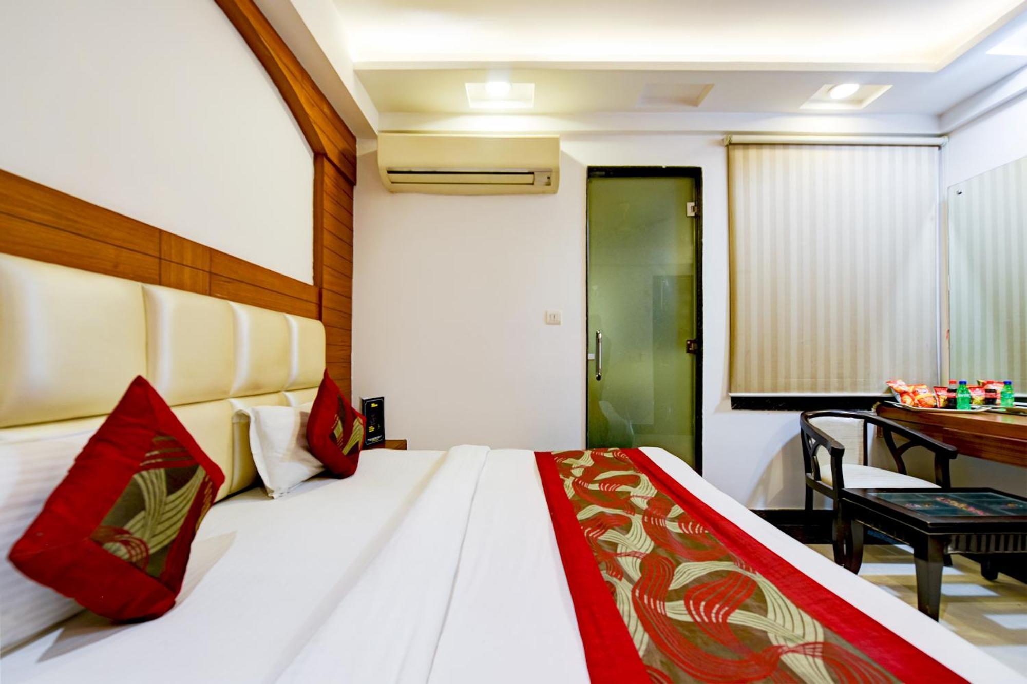 Hotel Sohana Palace Near New Delhi Railway Station And Connaught Place Extérieur photo