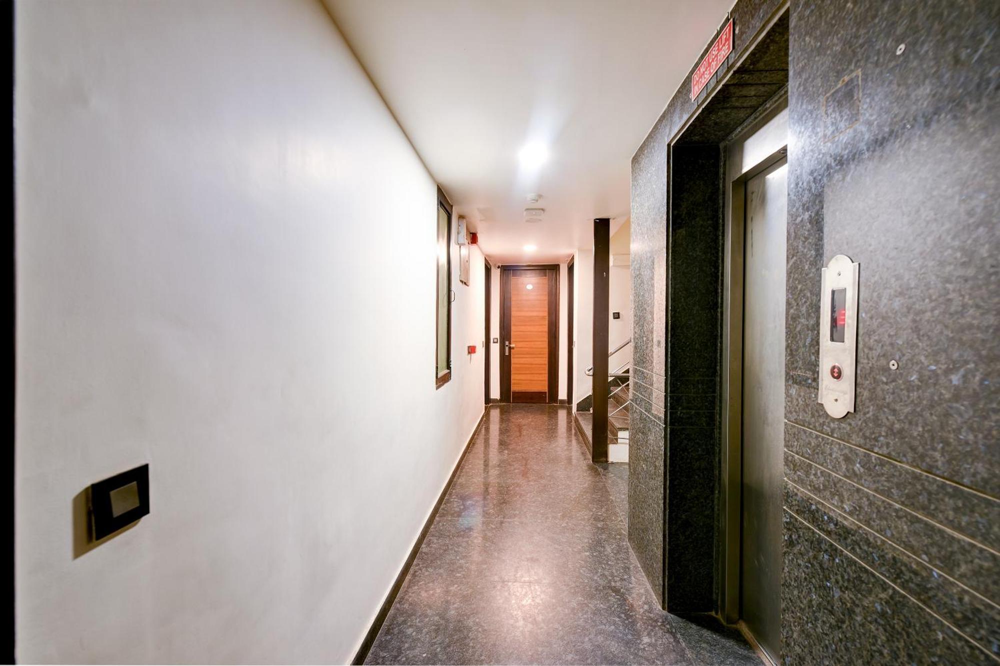 Hotel Sohana Palace Near New Delhi Railway Station And Connaught Place Extérieur photo